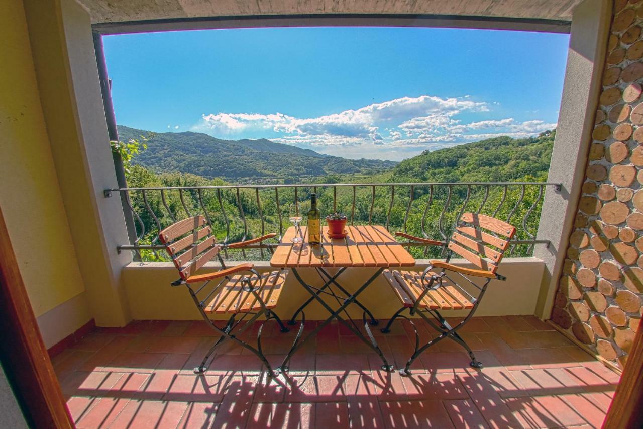 فندق Cebron Family Estate Branik المظهر الخارجي الصورة